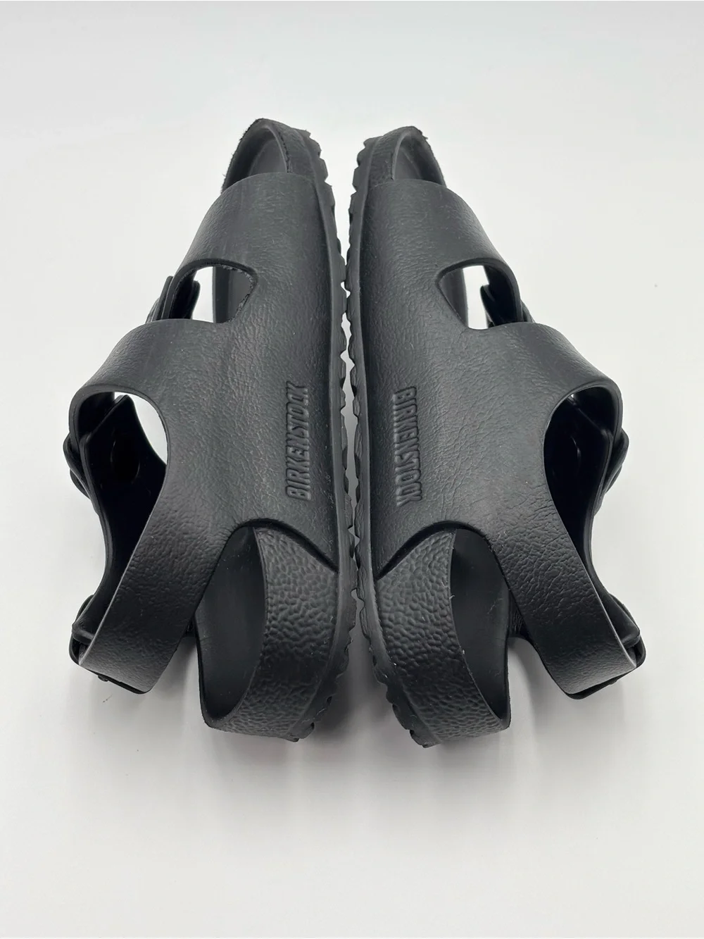 Birkenstock Black Milano Essentials Kids Sandals  size 27 /  9-9.5